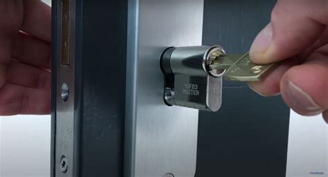 cilinderslot vervangen zelfde sleutel|Cilinderslot vervangen, opmeten en gelijksluitende  .